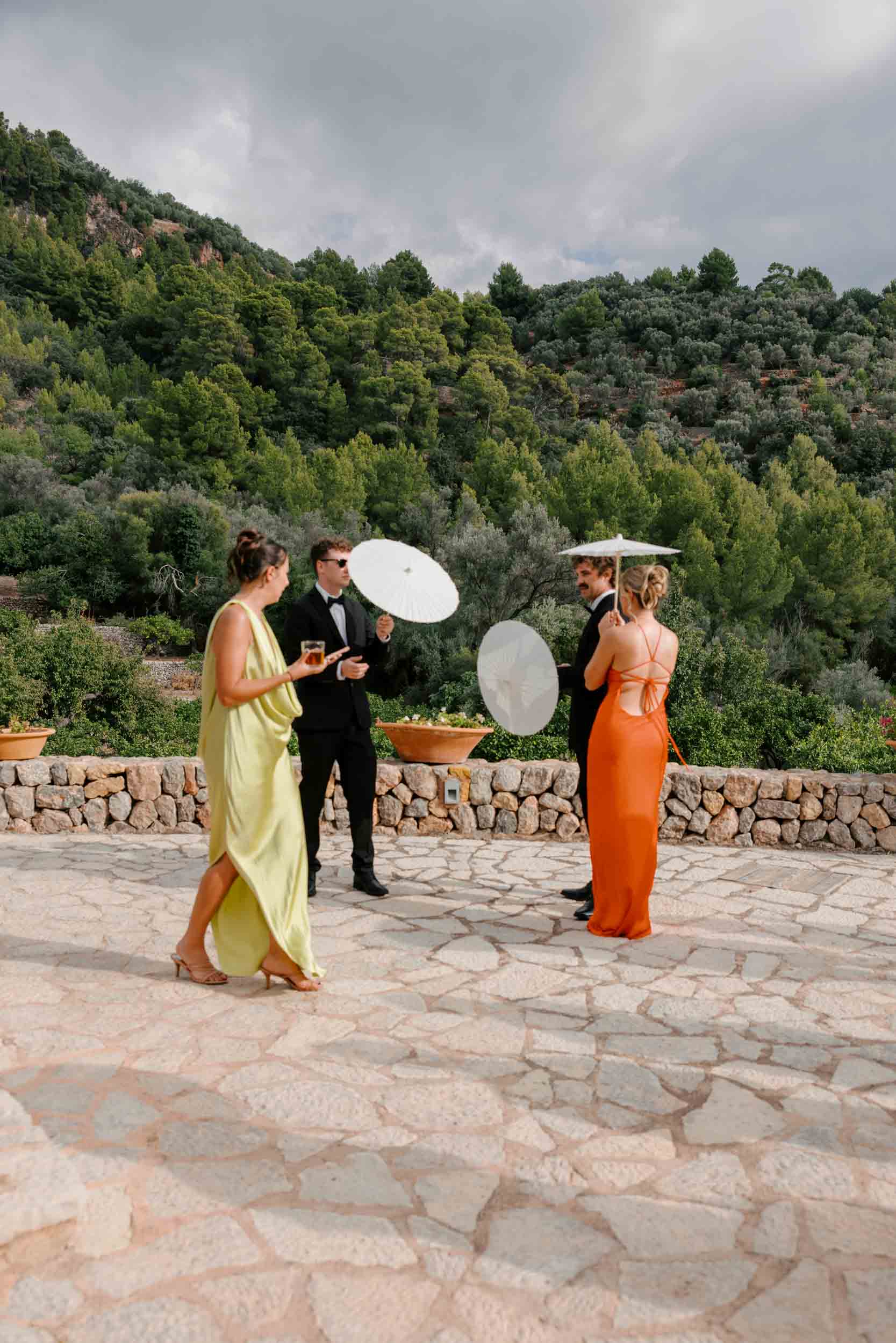 Simple yet stylish Ca S'hereu Wedding in Sóller, Mallorca